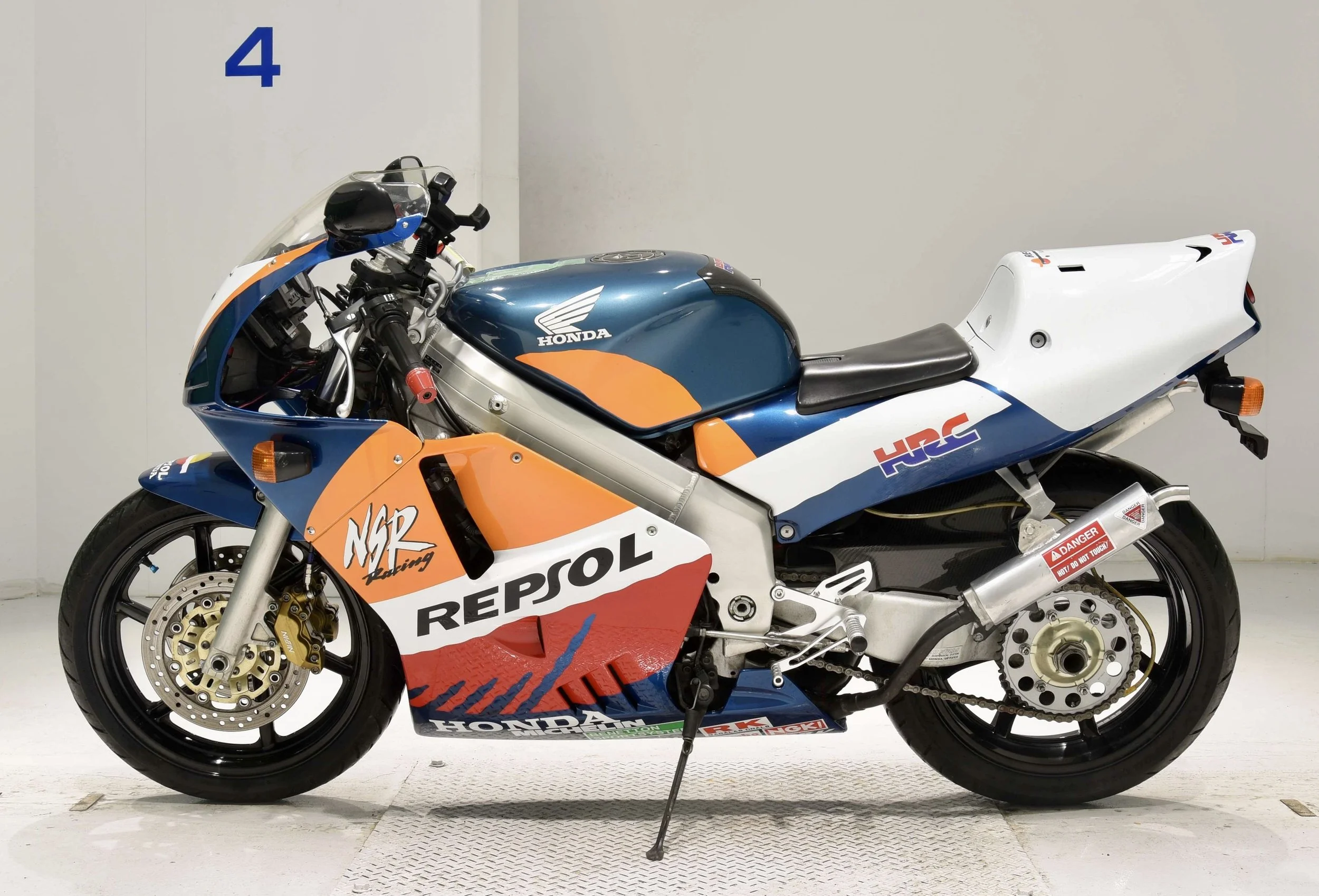 Honda NSR250 MC28 For Sale from Moto2 Imports — Moto2 Imports